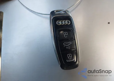 2019 Audi E-Tron Premium Plus z USA, uszkodzony, nr VIN WA1LAAGE8KB010374